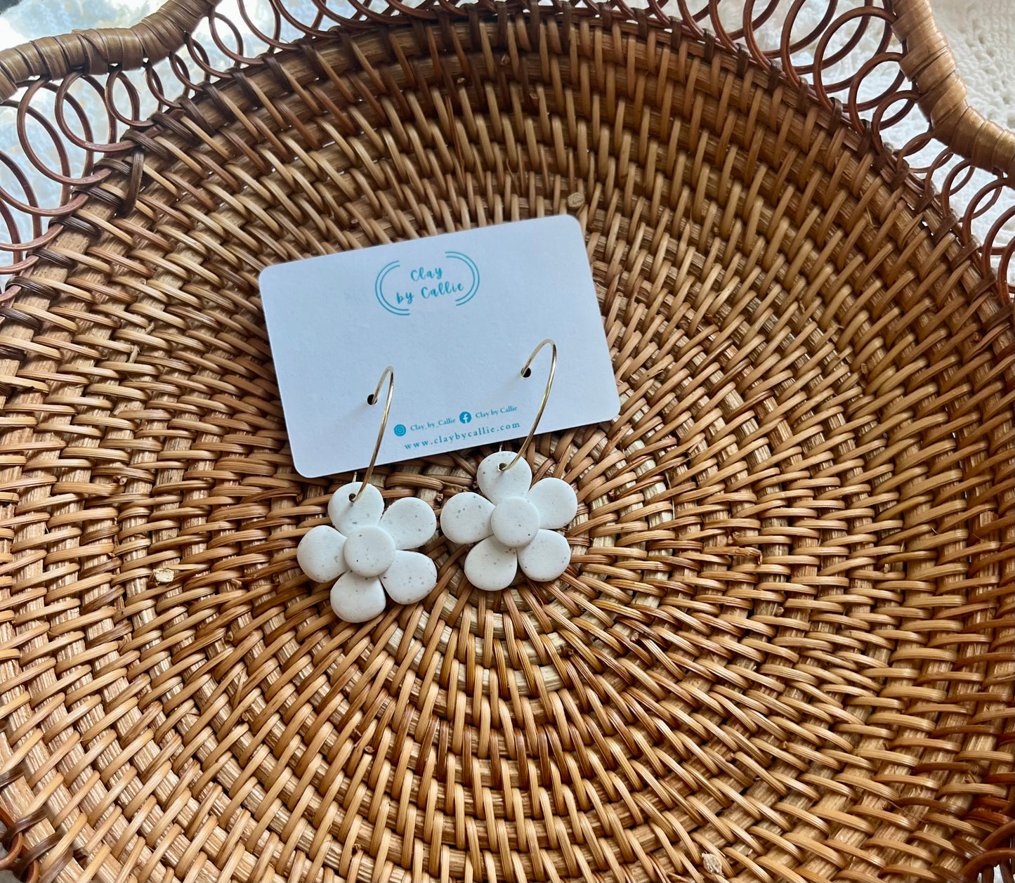 Abstract flowers white