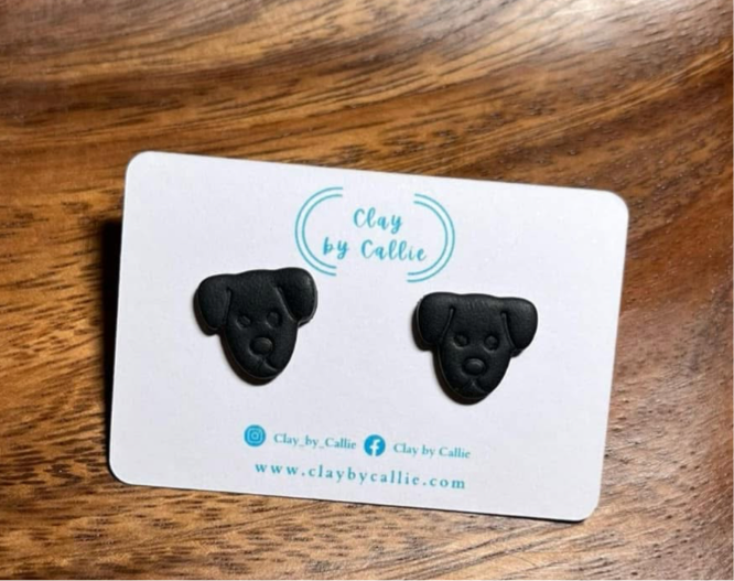 Black dog studs