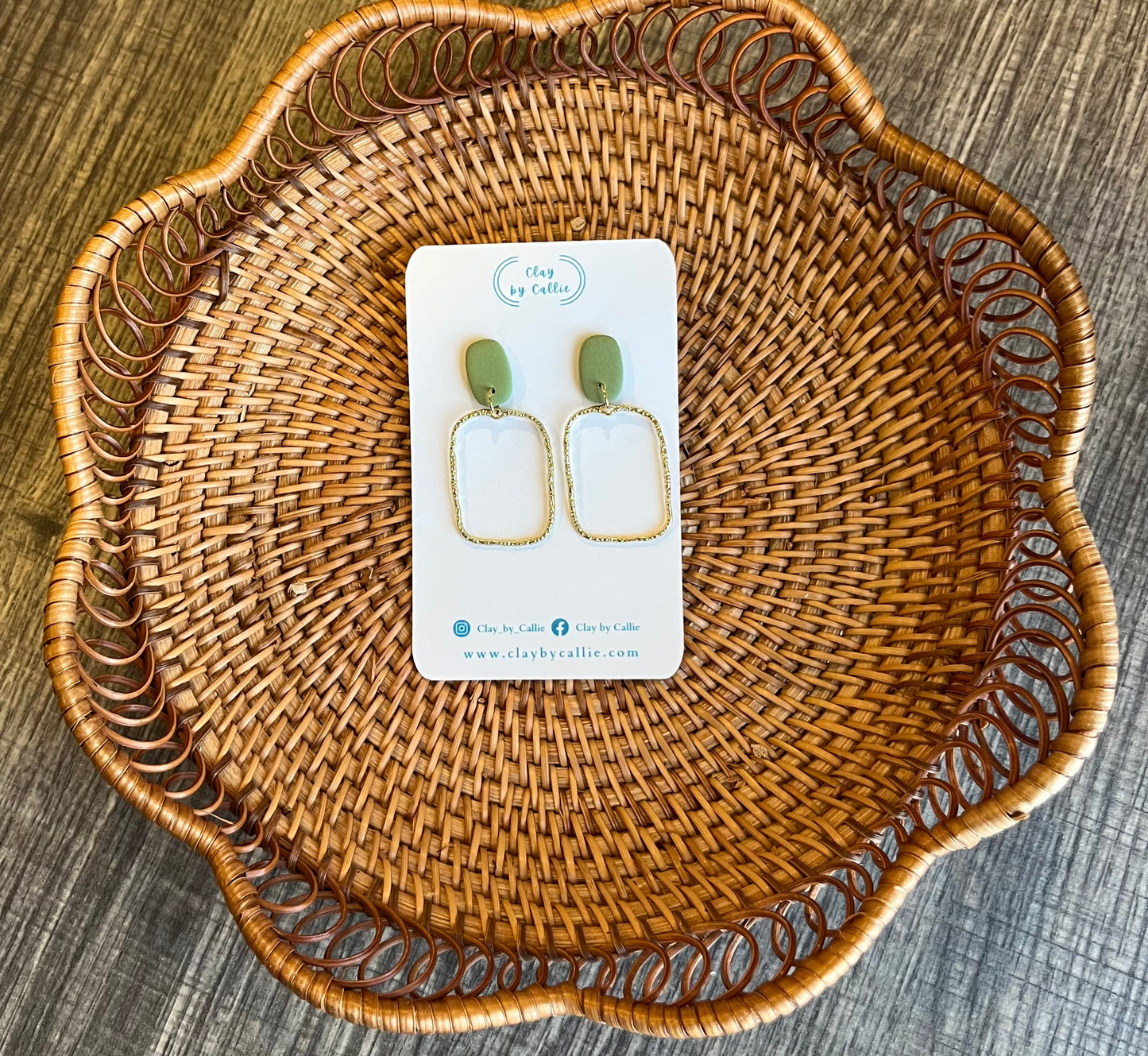 Rae light green