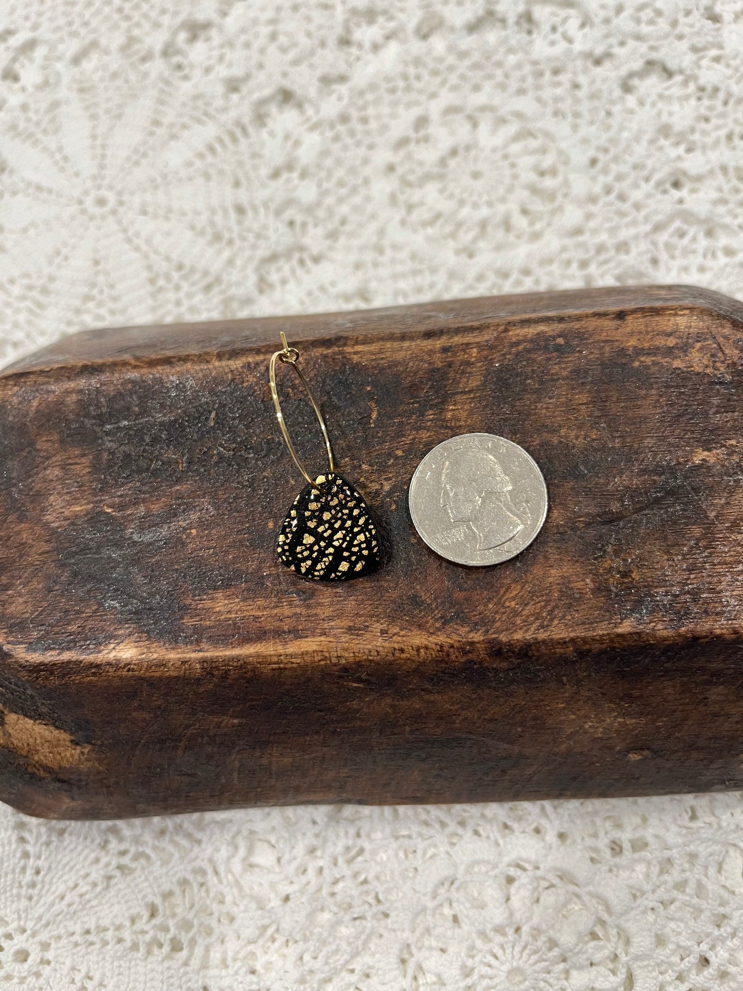 Triangle hoop black and gold